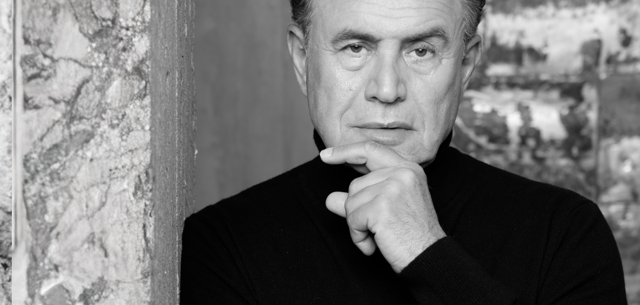 Dr. Nouriel Roubini Press Kit