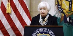 The US Treasury’s Backdoor Stimulus Is Hampering the Fed