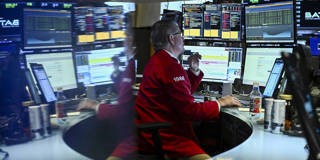 The US Economy Will Thrive in Spite of Trumponomics